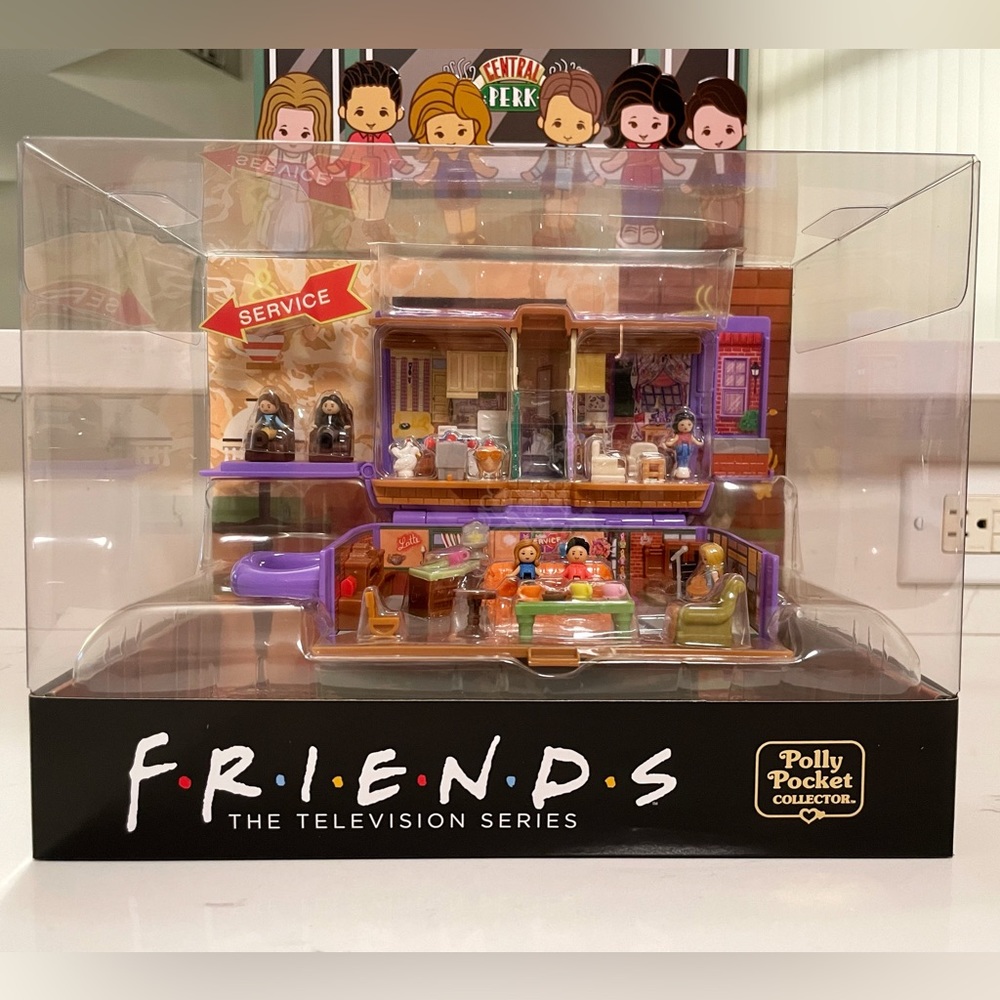 Polly Pocket Collector Compact: Friends (The Television Series) - new in box!